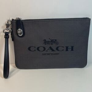 NWOT Coach 1941 Turnlock Pouch 26 with Horse and Carriage Jacquard Black C3387
